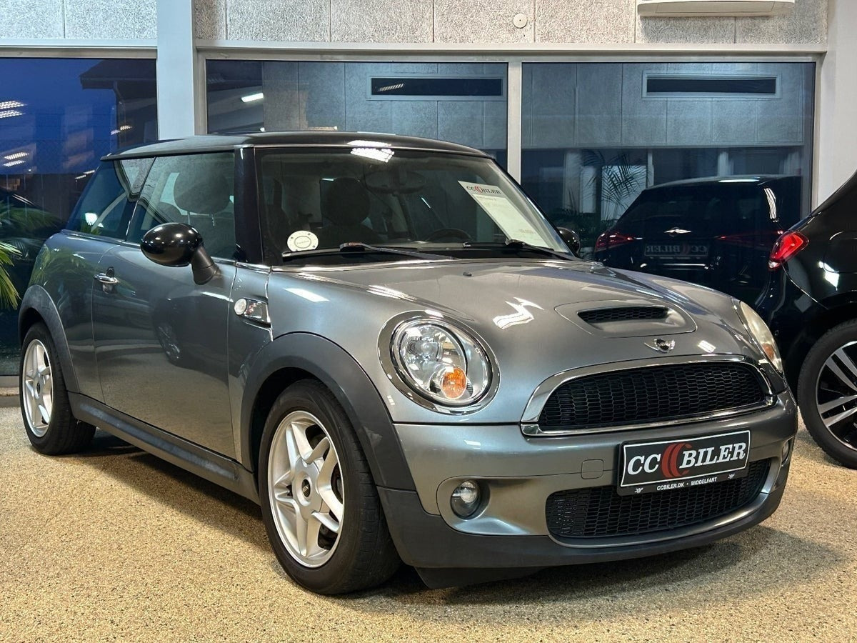 Sort Mini Cooper S fra 2008
