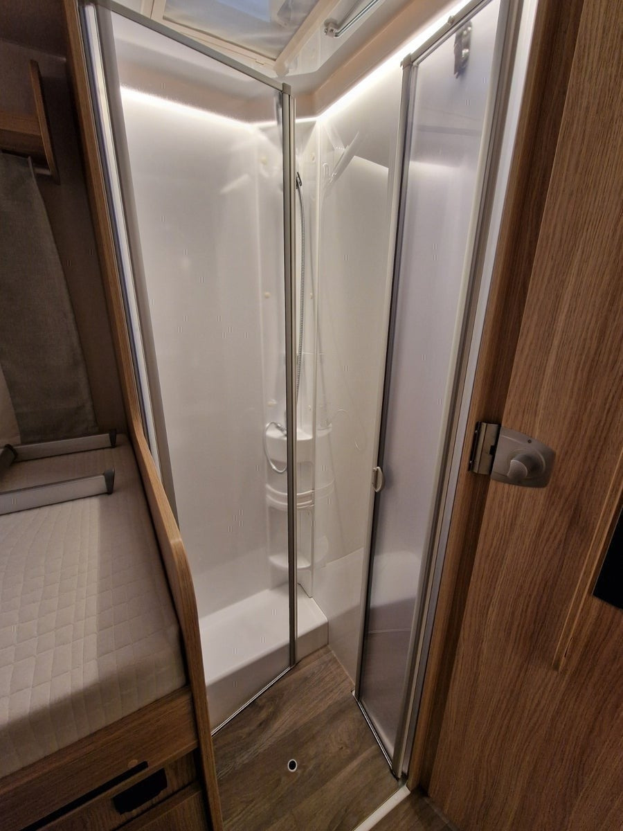 Hvid Fiat Sunlight fra 2022