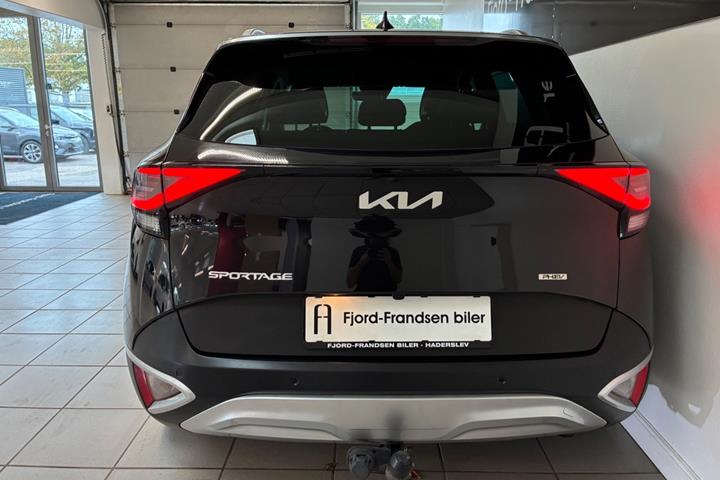 Sort Kia Sportage fra 2023