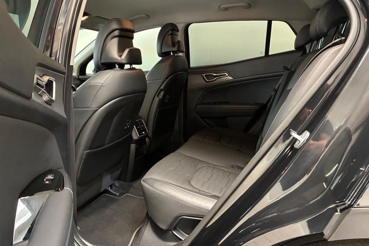 Sort Kia Sportage fra 2023