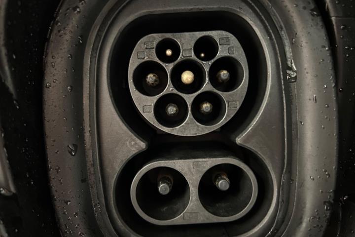 Sølv Skoda Enyaq fra 2022
