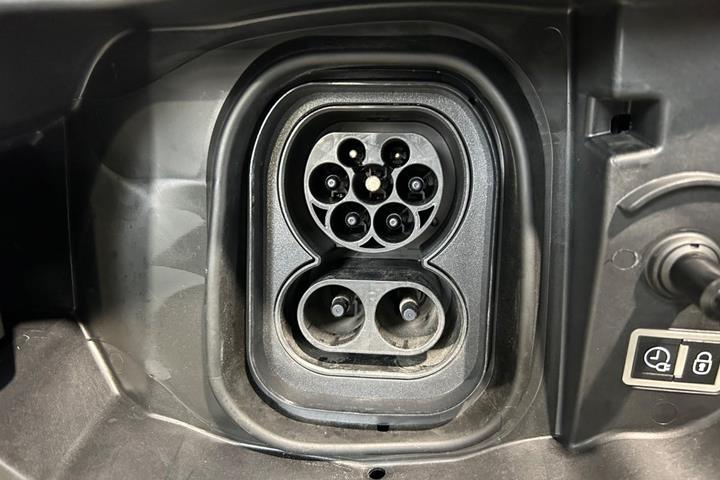 Sort Citroën ë-C4 fra 2025