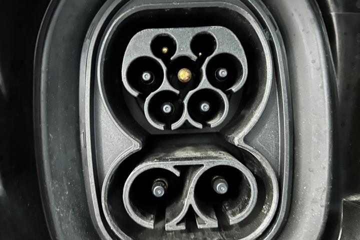 Grøn Skoda Enyaq fra 2025