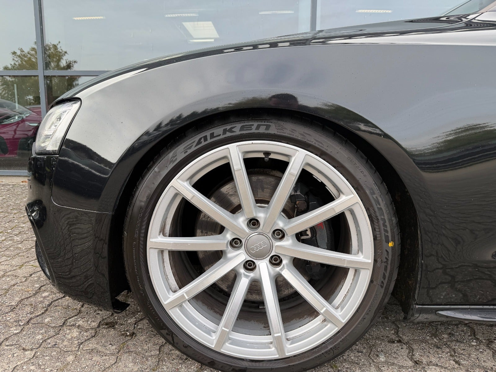 Sort Audi S5 fra 2013