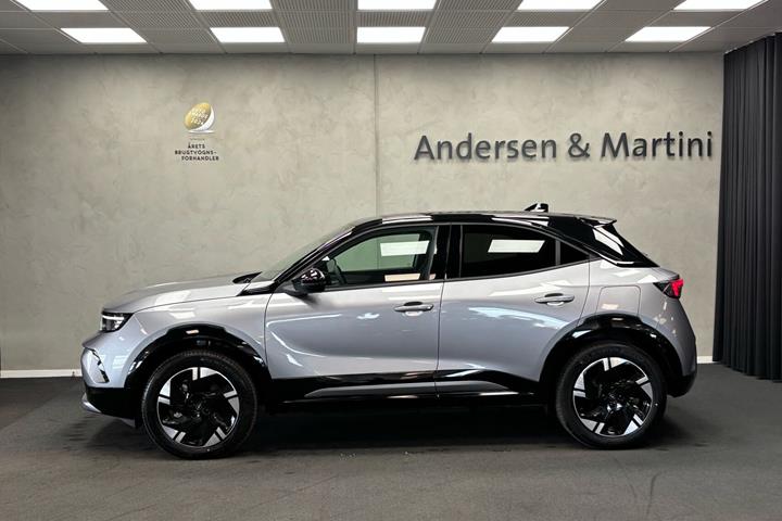 Grå Opel Mokka-e fra 2025
