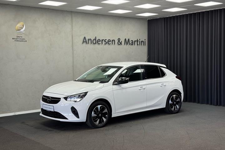 Hvid Opel Corsa-e fra 2023