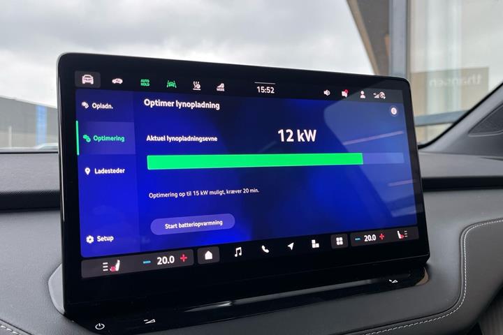 Sort Skoda Enyaq fra 2024