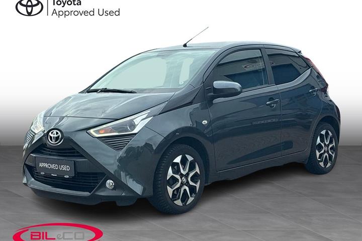 Grå Toyota Aygo fra 2021