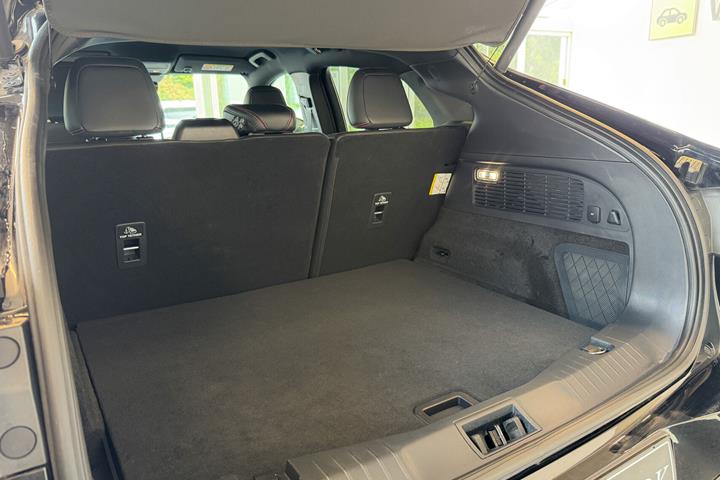 Sort Ford Mustang Mach-E fra 2024