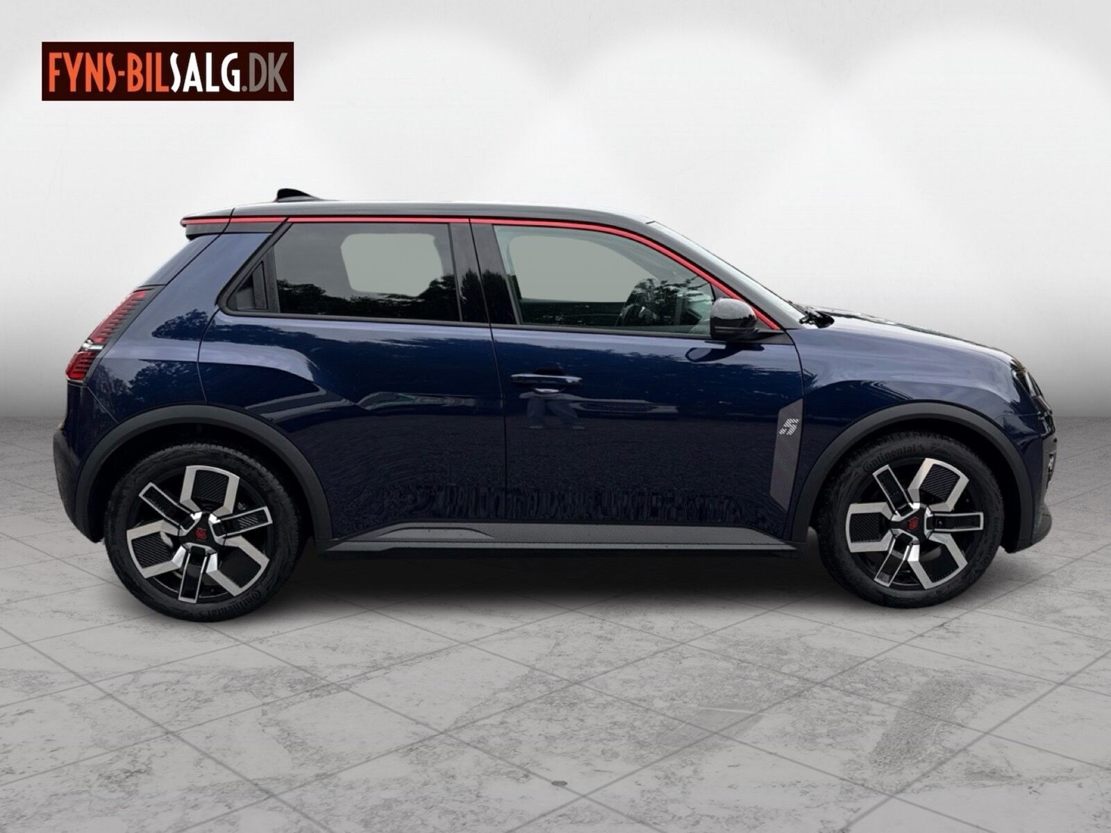 Blå Renault 5 fra 2026