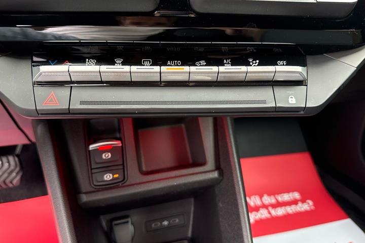 Blå Renault 5 fra 2026