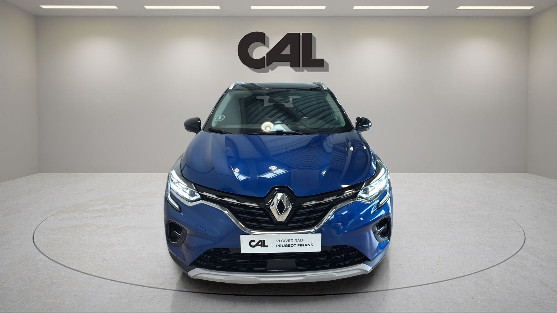Blå Renault Captur fra 2022