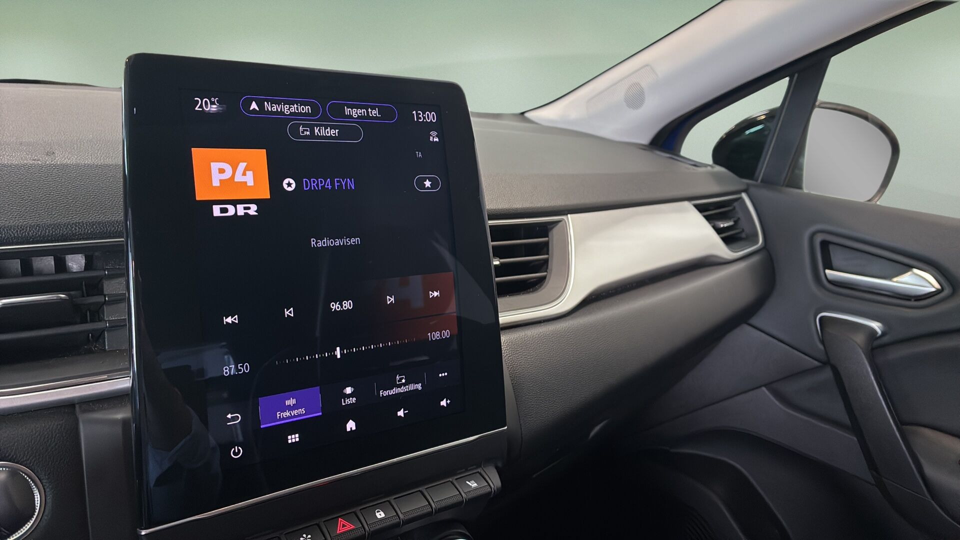 Blå Renault Captur fra 2022
