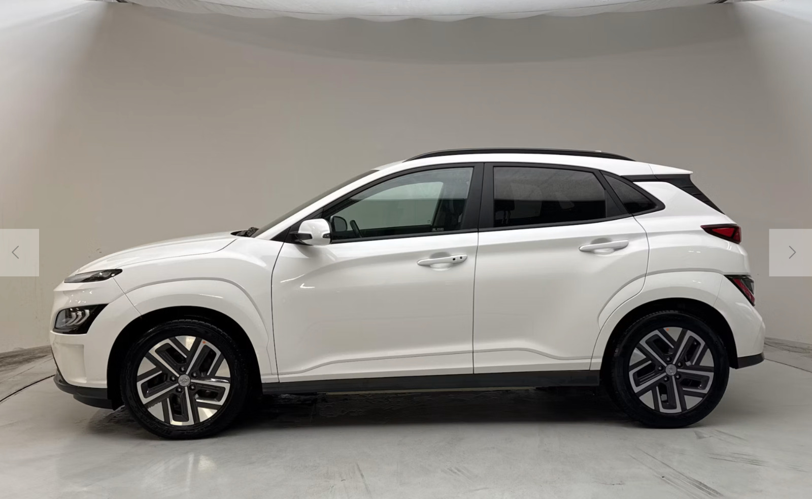 Hyundai Kona 64 EV Essential