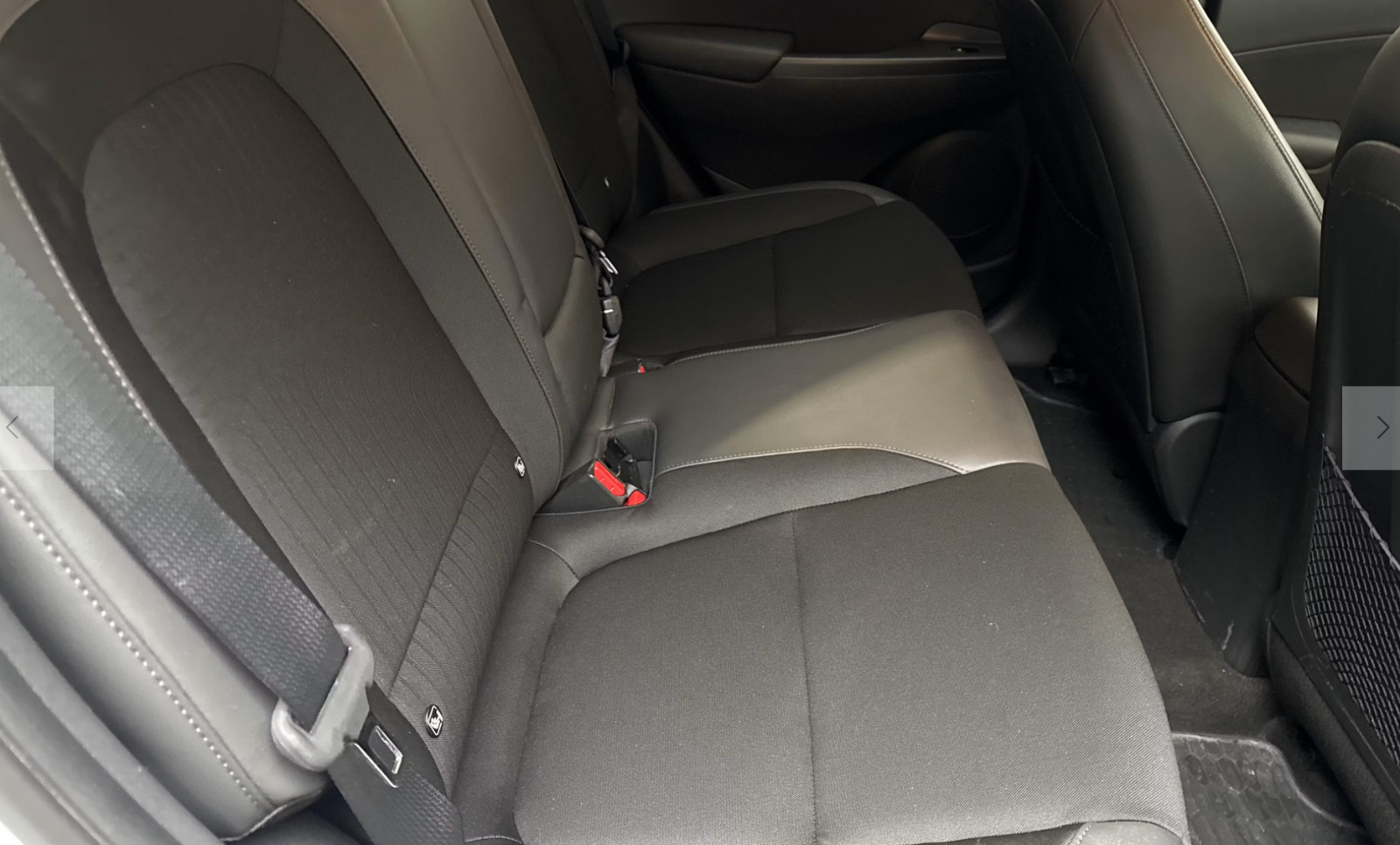 Hvid Hyundai Kona fra 2023