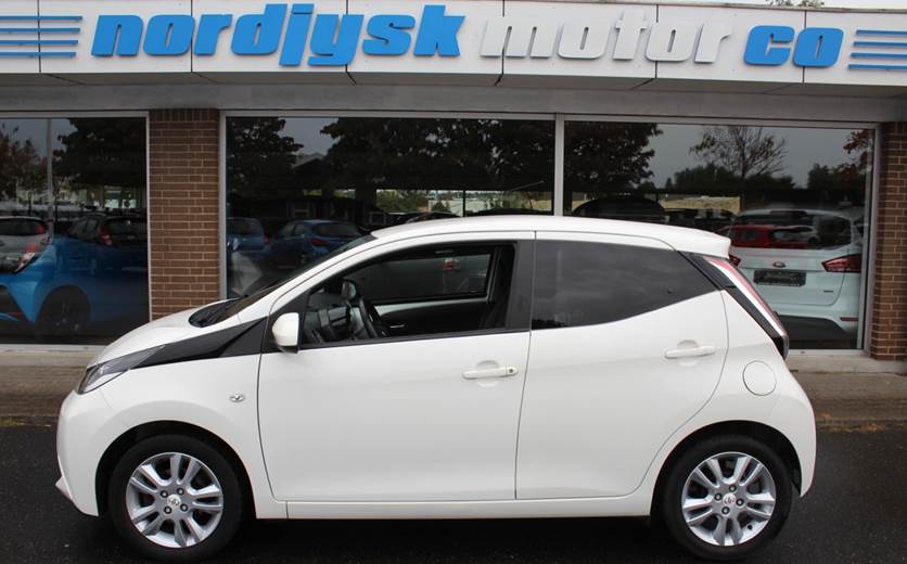 Toyota Aygo 1,0 VVT-i x-cellence