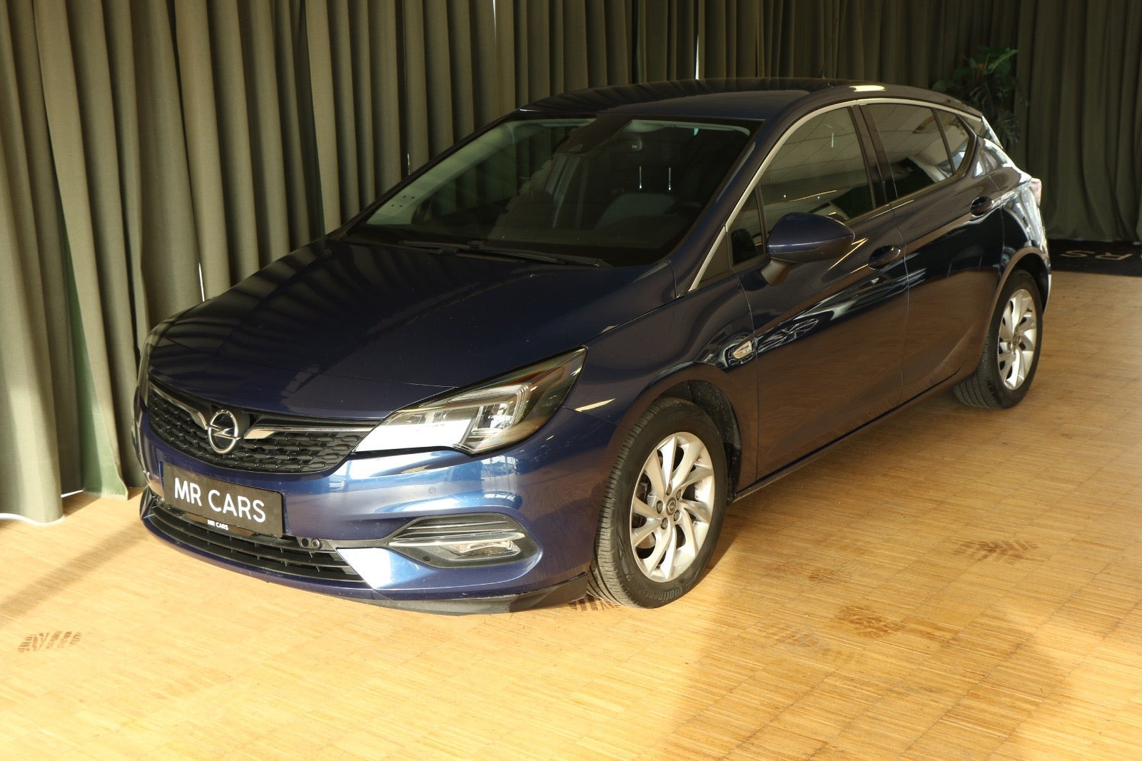 Grøn Opel Astra fra 2020