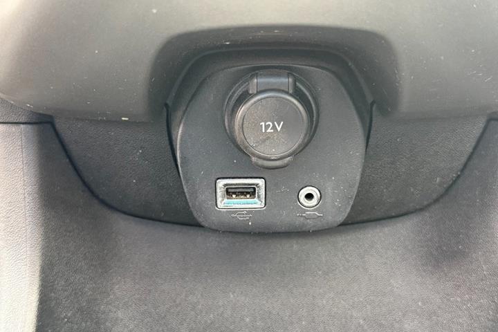 Hvid Toyota Aygo fra 2015