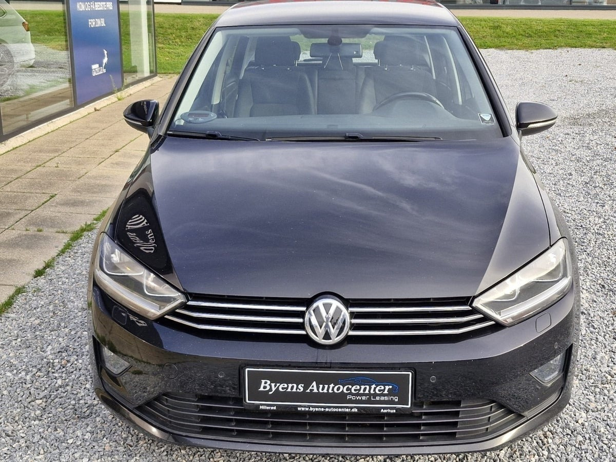 Sort VW Golf Sportsvan fra 2015