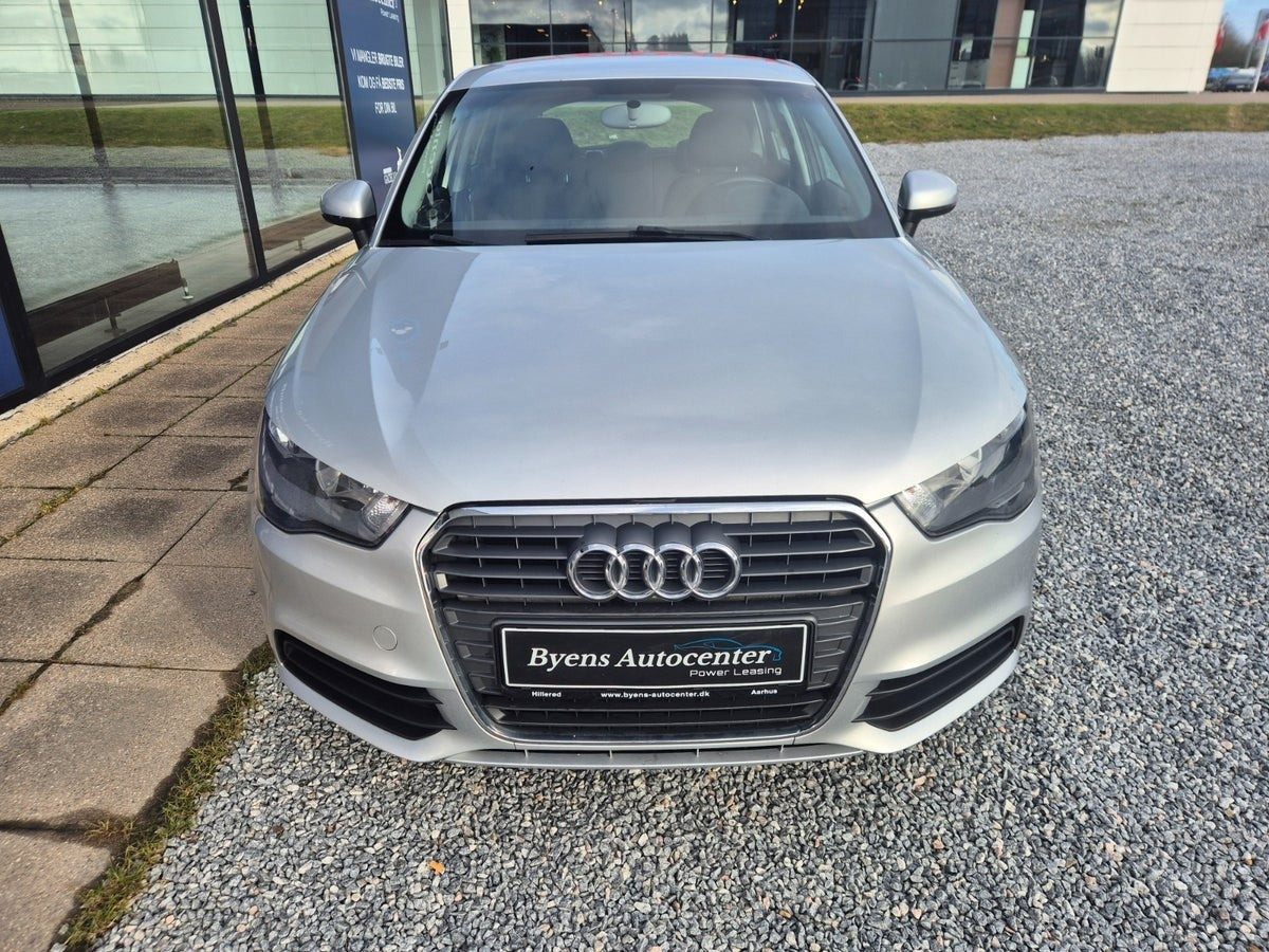 Grå Audi A1 fra 2013