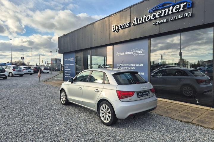 Grå Audi A1 fra 2013