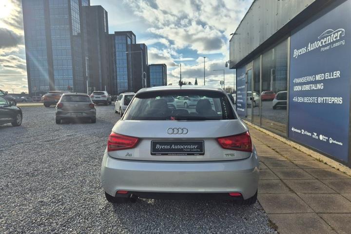 Grå Audi A1 fra 2013