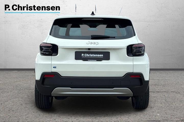 Hvid Jeep Avenger fra 2025