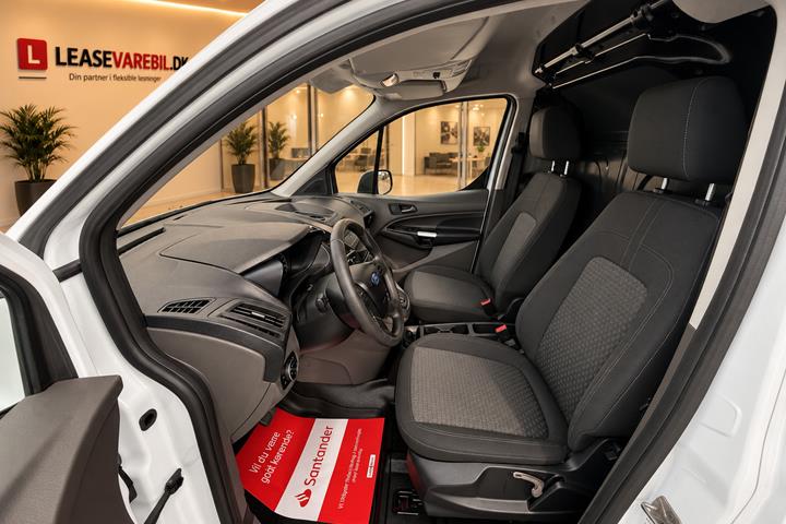 Hvid Ford Transit Connect fra 2020