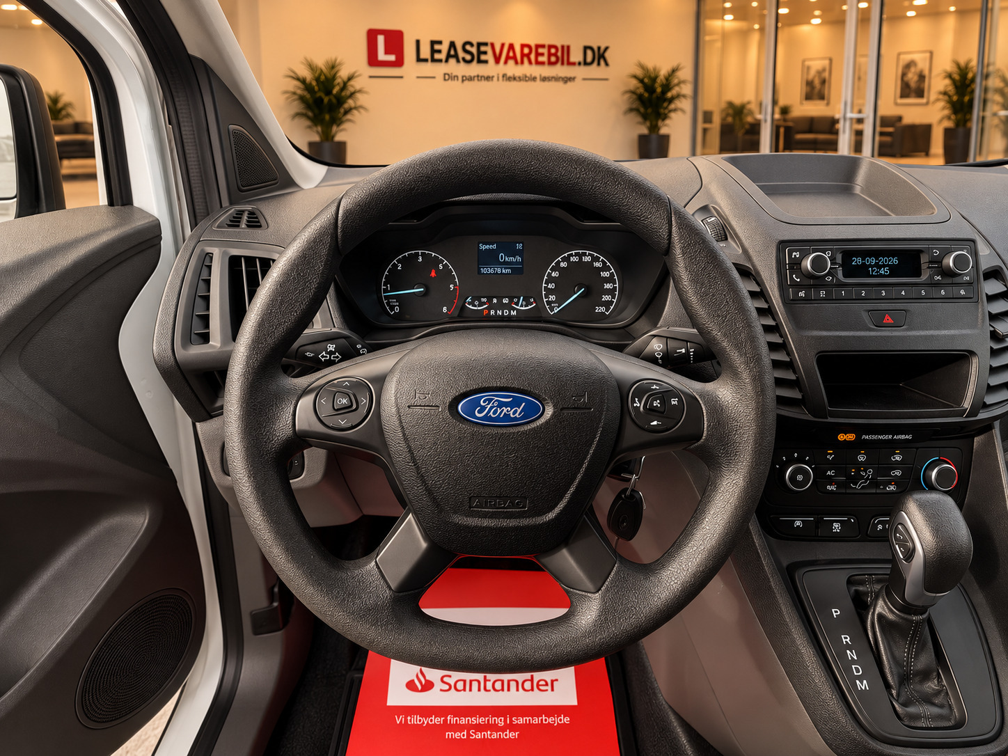 Hvid Ford Transit Connect fra 2020