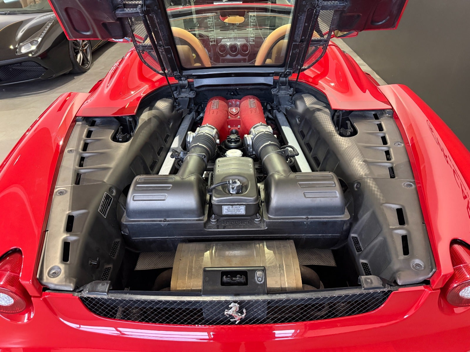 Rød Ferrari F430 fra 2007