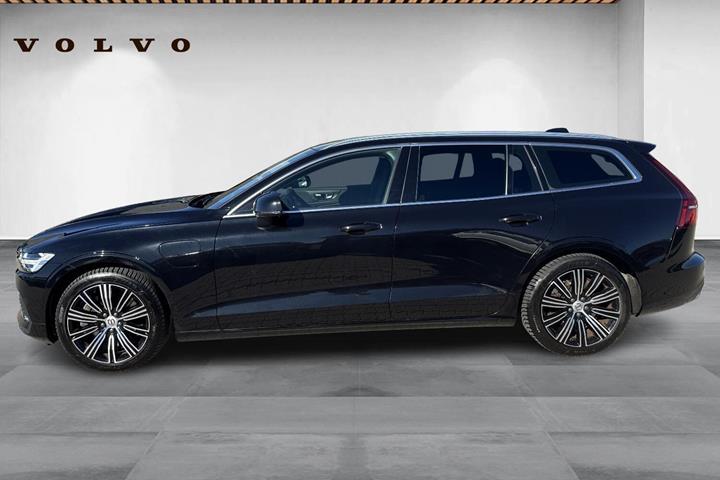 Sort Volvo V60 fra 2022