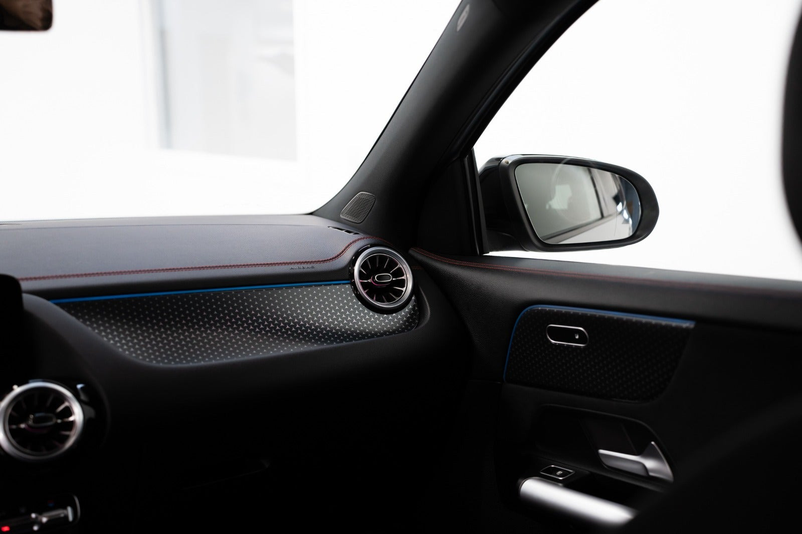 undefined Mercedes EQA250+ fra 2025