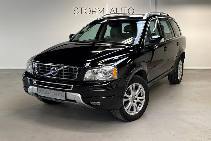 Sort Volvo XC90 fra 2014