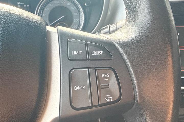 Grå Suzuki Vitara fra 2019