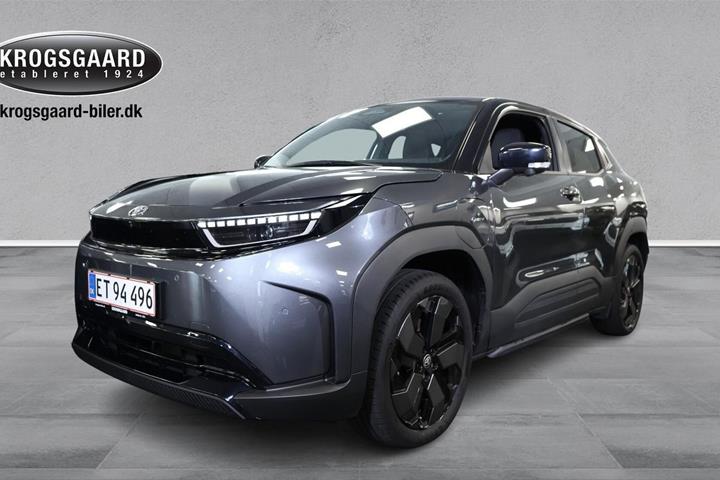 Grå Toyota Urban Cruiser fra 2025