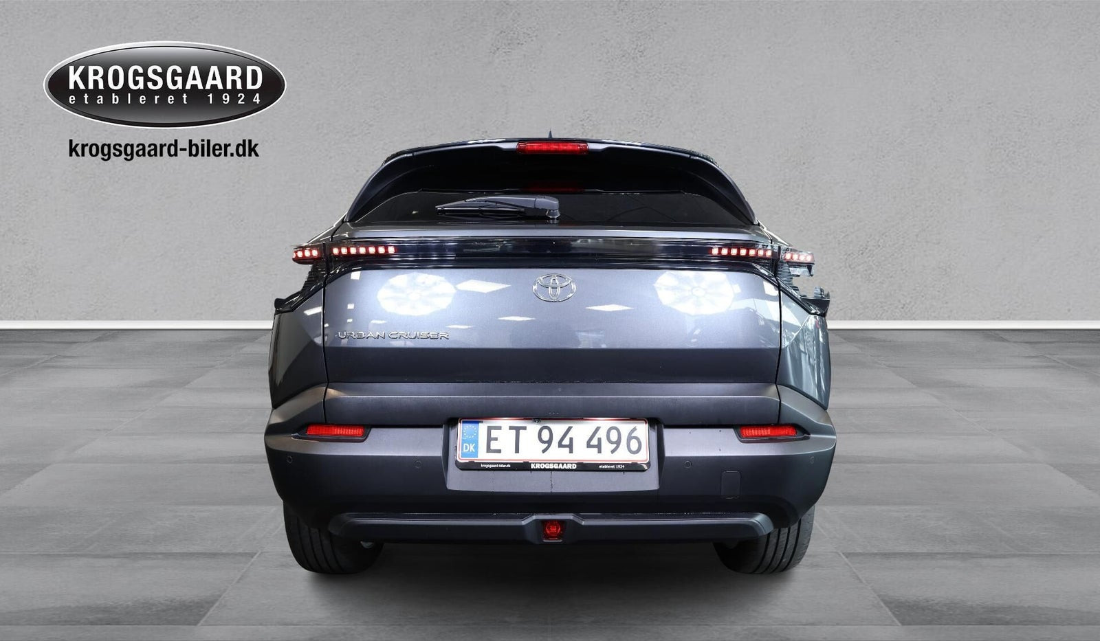Grå Toyota Urban Cruiser fra 2025