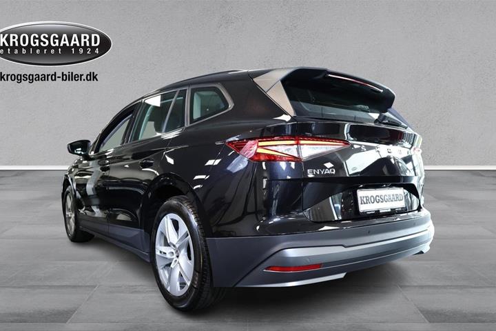 Sort Skoda Enyaq fra 2023