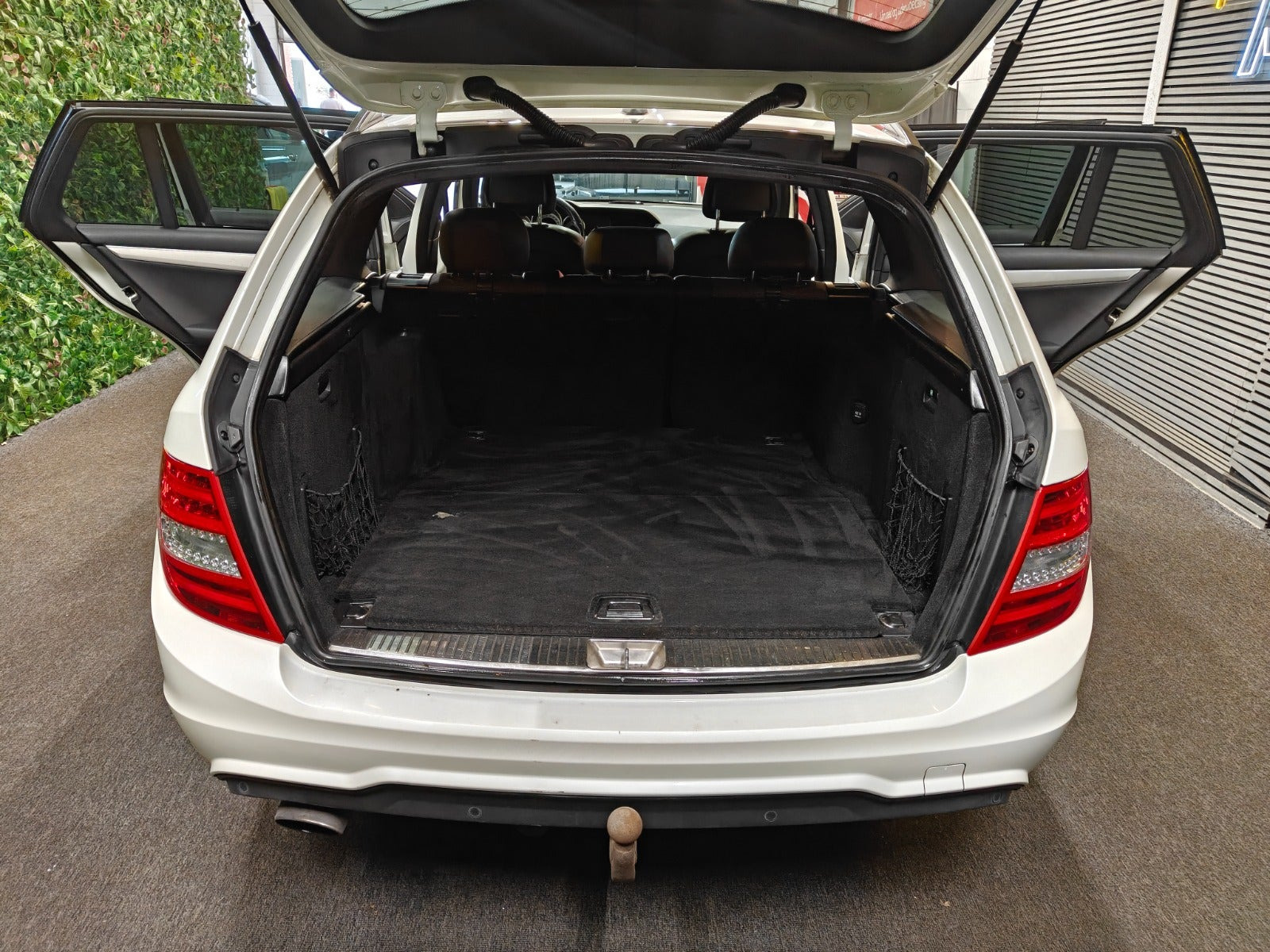 undefined Mercedes C180 fra 2012