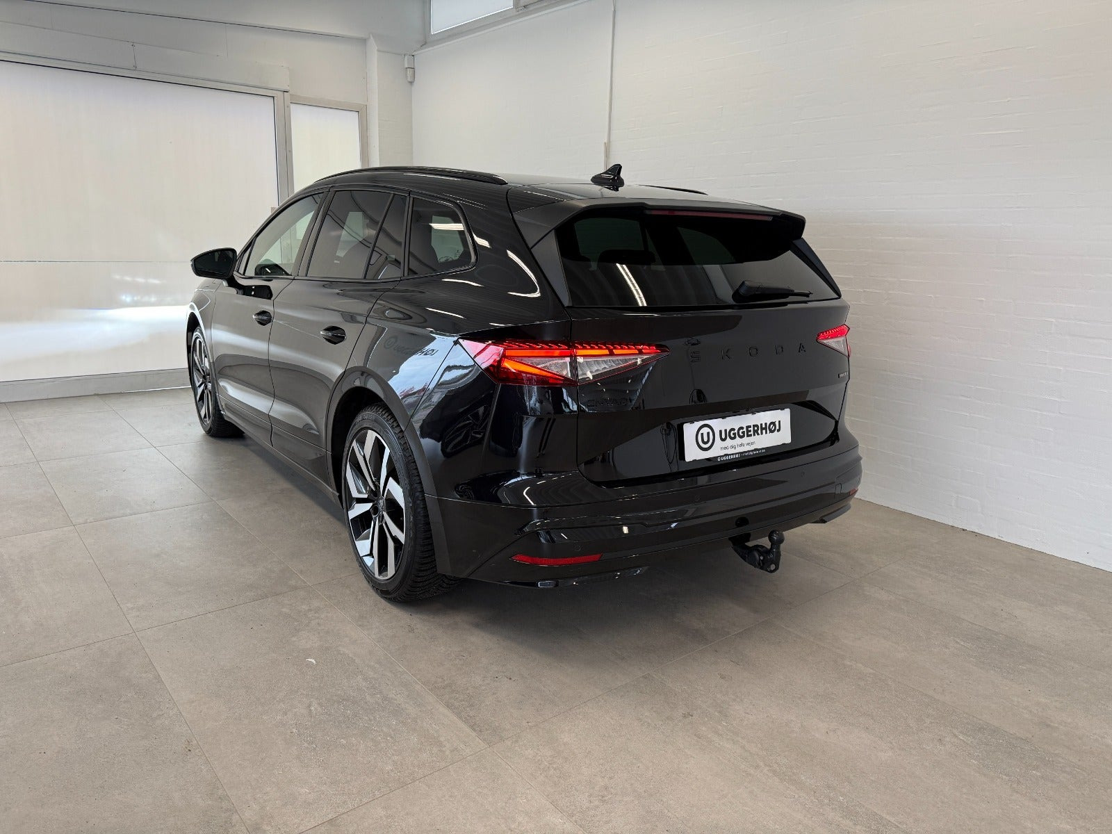 Sort Skoda Enyaq fra 2026
