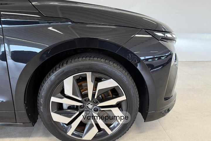 Sort Skoda Enyaq fra 2026