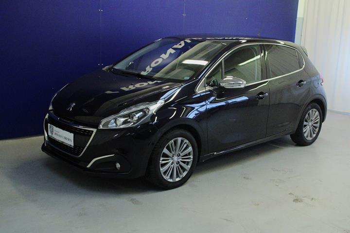 Blå Peugeot 208 fra 2016