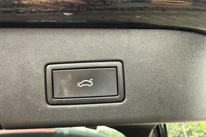 undefined VW ID.4 fra 2025