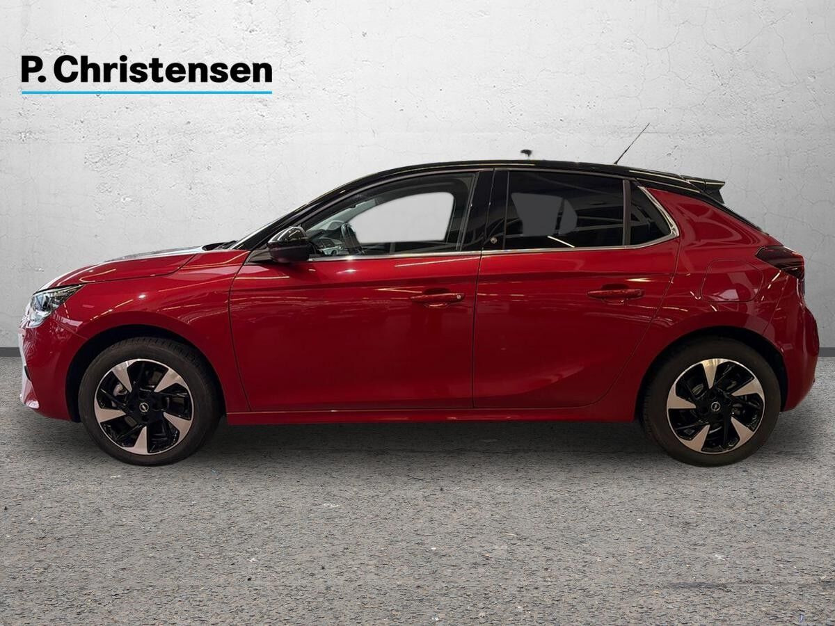 Rød Opel Corsa-e fra 2020