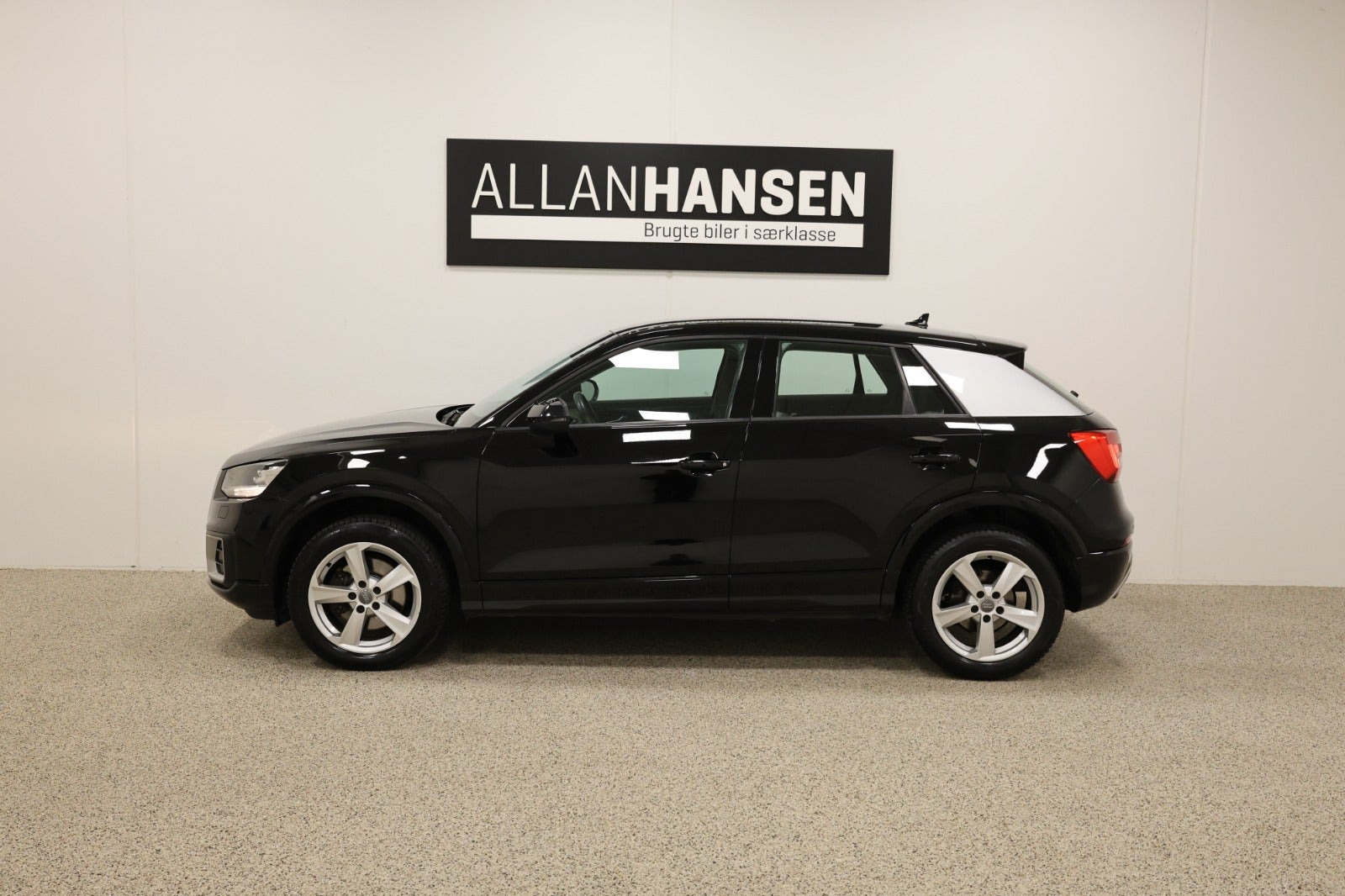 Sort Audi Q2 fra 2017