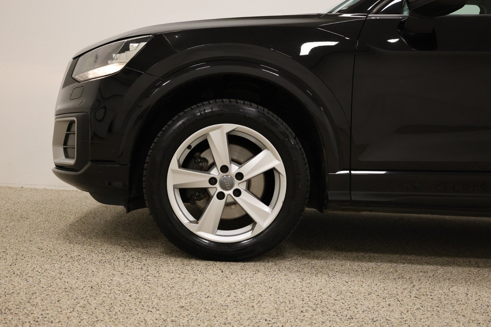 Sort Audi Q2 fra 2017