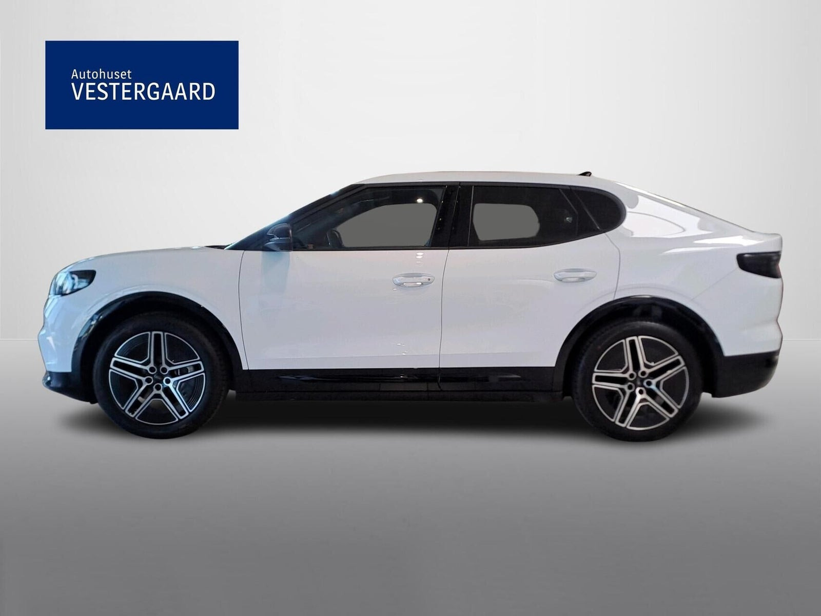 Hvid Ford Capri fra 2025