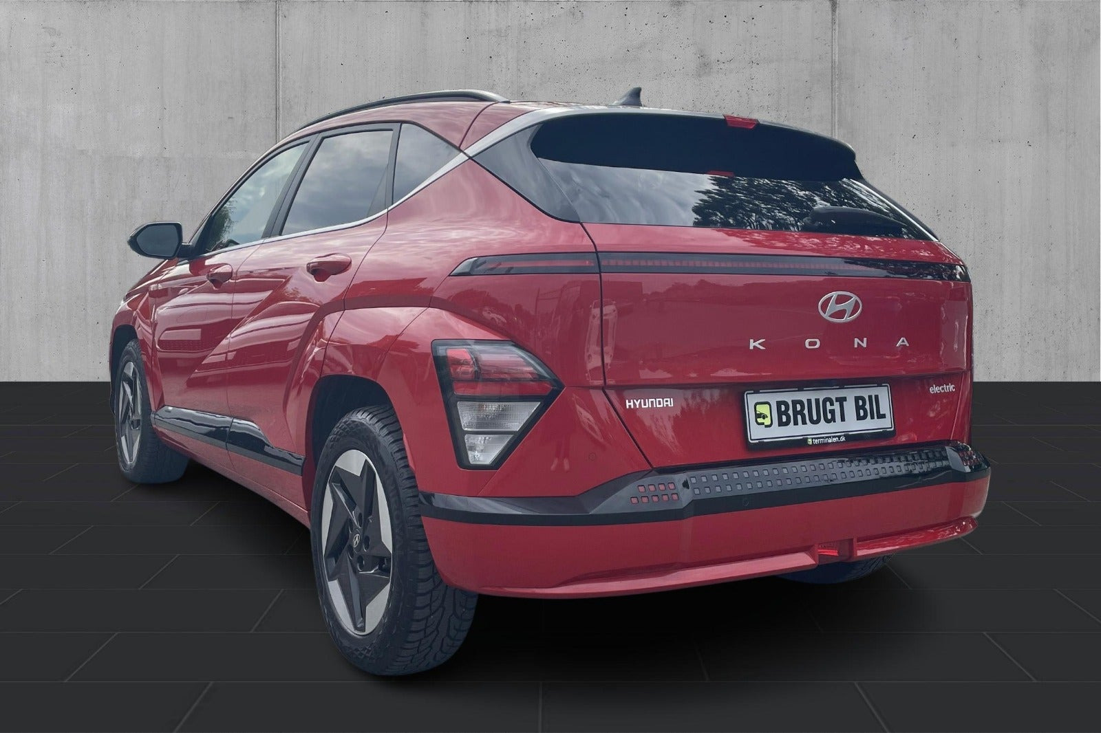 Rød Hyundai Kona fra 2024
