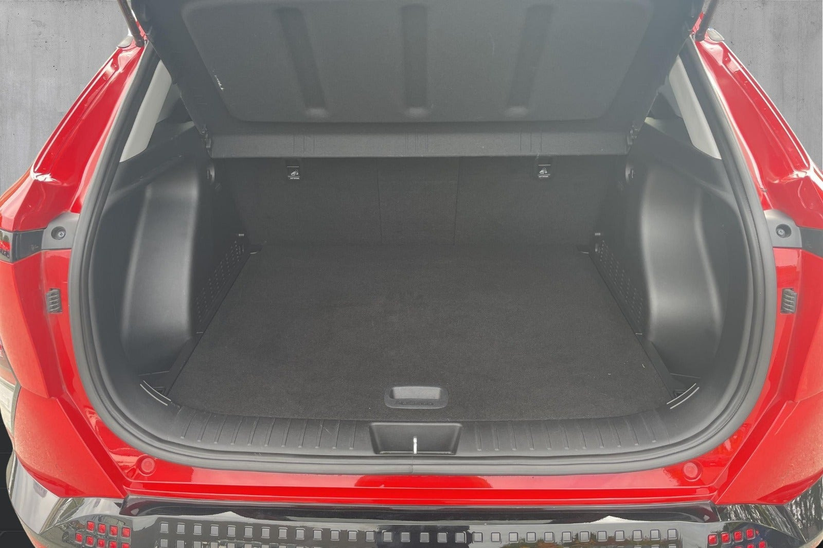 Rød Hyundai Kona fra 2024