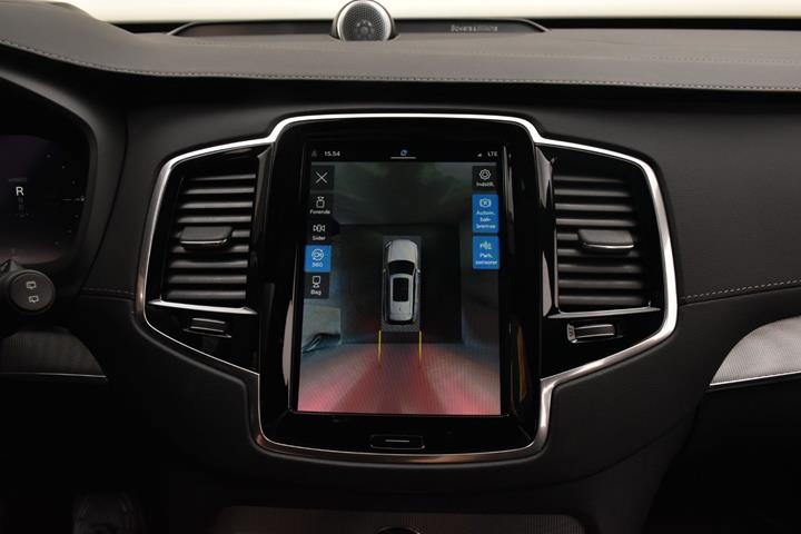 Hvid Volvo XC90 fra 2022