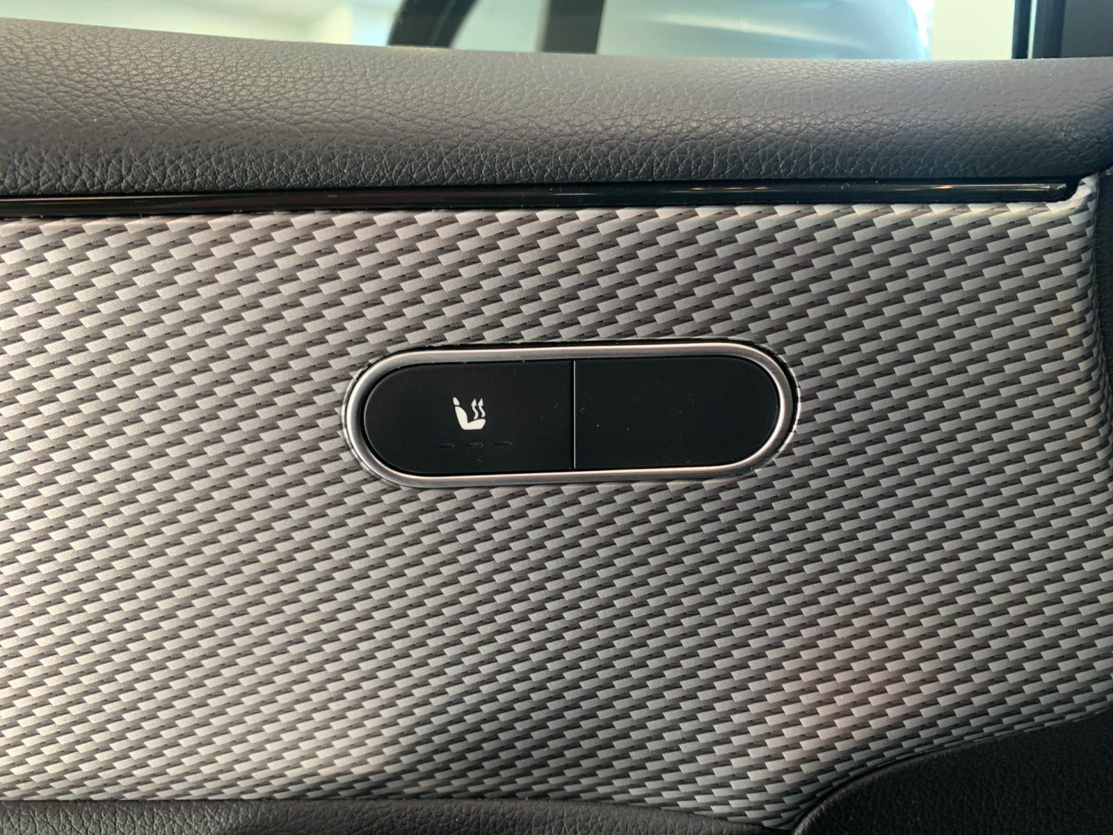 Sølv Mercedes A250 e fra 2020